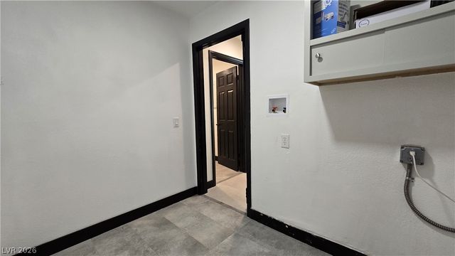 2870 Belcastro Street, Las Vegas, NV 89117