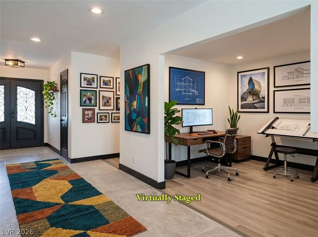 2870 Belcastro Street, Las Vegas, NV 89117