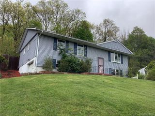 19 Mountainview Drive, Highland Mills, NY 10930