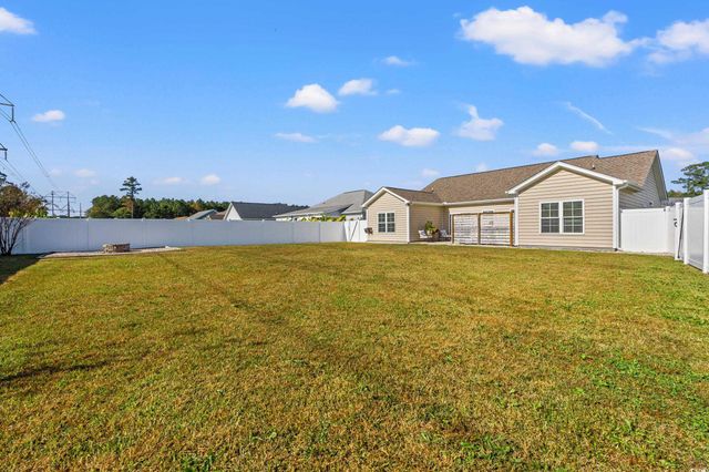 153 Grier Crossing Dr., Conway, SC 29526