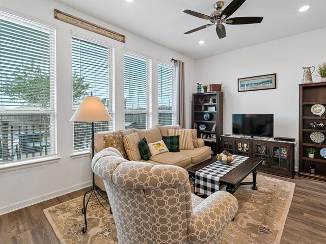 22726 Sutherland Bend Lane, Richmond, TX 77469