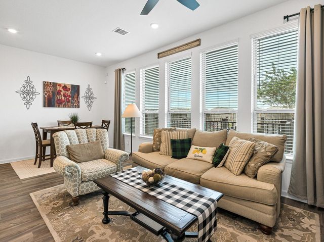 22726 Sutherland Bend Lane, Richmond, TX 77469