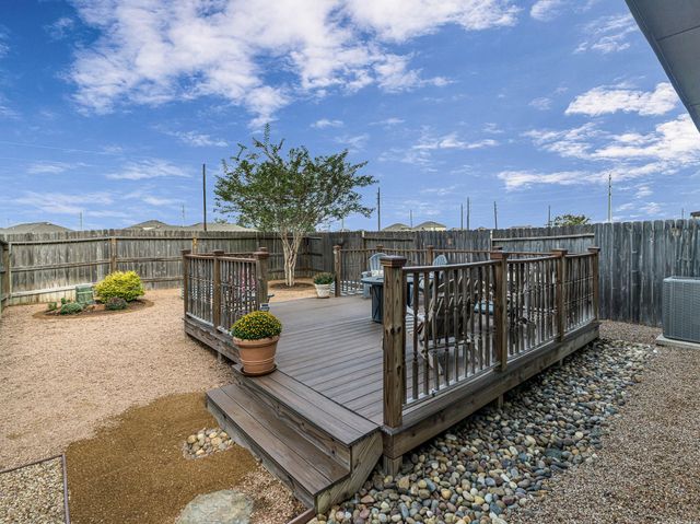 22726 Sutherland Bend Lane, Richmond, TX 77469