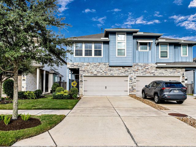 22726 Sutherland Bend Lane, Richmond, TX 77469