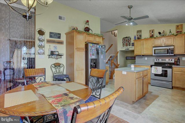 849 LINDIA DRIVE, Chambersburg, PA 17202