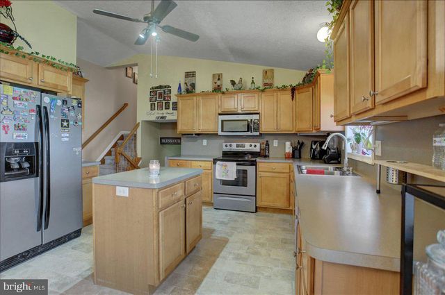 849 LINDIA DRIVE, Chambersburg, PA 17202