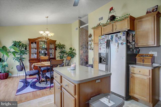 849 LINDIA DRIVE, Chambersburg, PA 17202