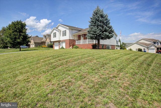 849 LINDIA DRIVE, Chambersburg, PA 17202