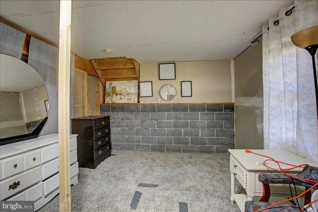 849 LINDIA DRIVE, Chambersburg, PA 17202