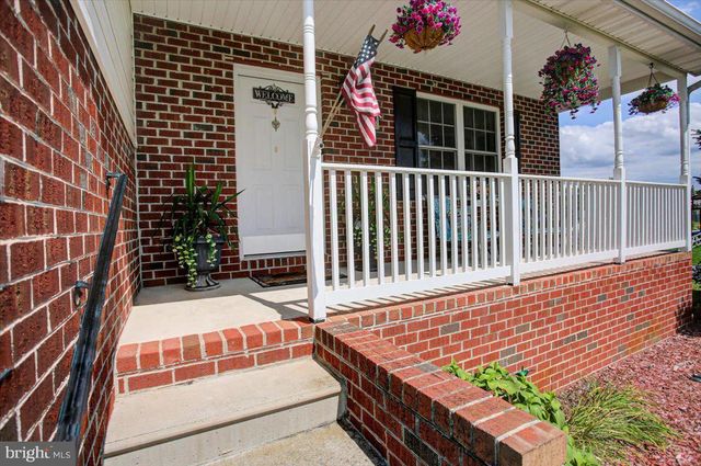 849 LINDIA DRIVE, Chambersburg, PA 17202