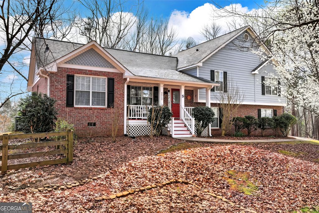 579 Willows Drive, Cleveland, GA 30528