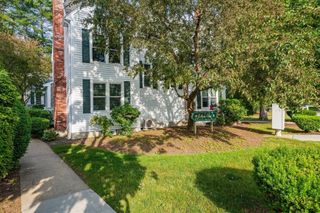 28 Court St 4, Mansfield, MA 02048
