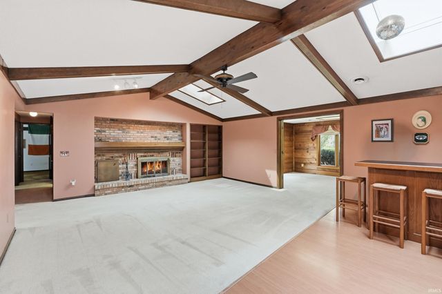 5611 Larchwood Run, Fort Wayne, IN 46825