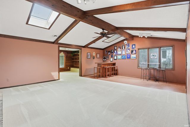 5611 Larchwood Run, Fort Wayne, IN 46825