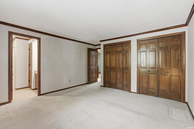 5611 Larchwood Run, Fort Wayne, IN 46825