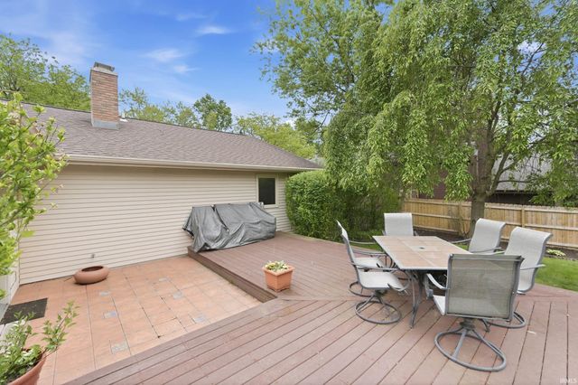 5611 Larchwood Run, Fort Wayne, IN 46825