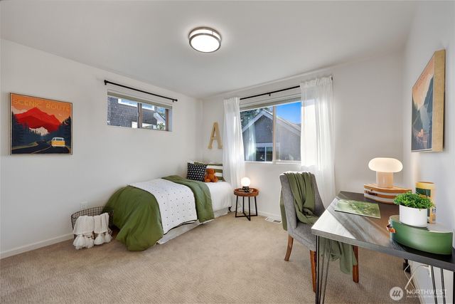 3821 19th Avenue SW, Seattle, WA 98106
