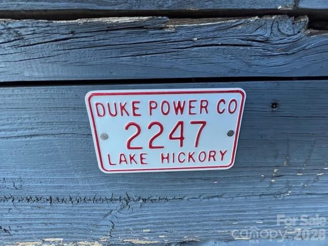 4559 1st Street NW, Hickory, NC 28601