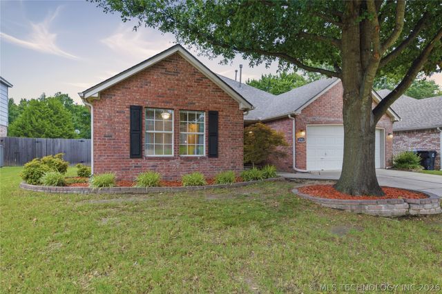 1501 N Umbrella Avenue, Broken Arrow, OK 74012
