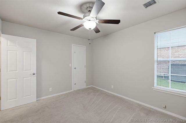 1501 N Umbrella Avenue, Broken Arrow, OK 74012