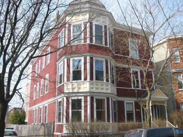 454 Green St. 1, Cambridge, MA 02139