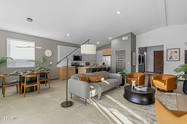 650 DAVI'S GREENWOOD COURT, Vinton, TX 79821