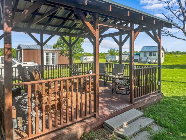3852 Fm 879, Palmer, TX 75152