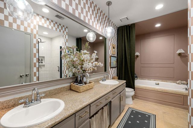 8079 El Mundo Street 8079, Houston, TX 77054