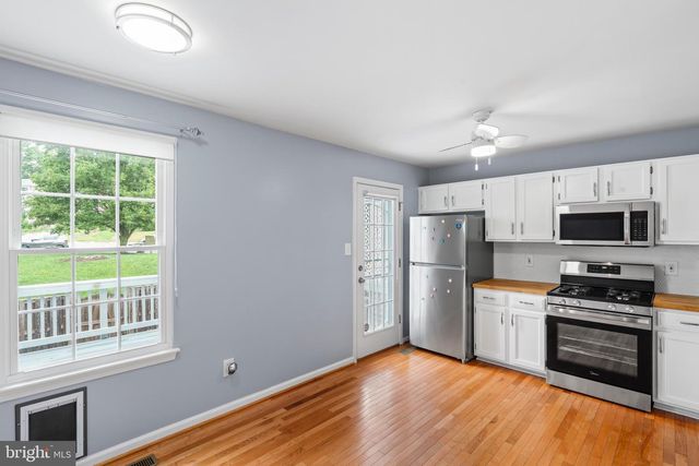 3066 ANTRIM CIR, Dumfries, VA 22026