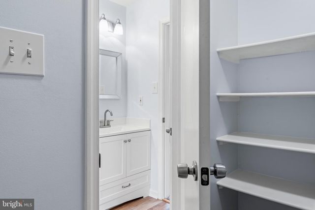 3066 ANTRIM CIR, Dumfries, VA 22026