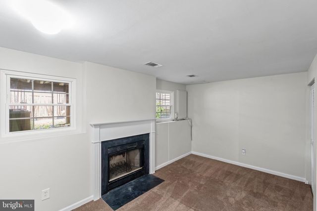 3066 ANTRIM CIR, Dumfries, VA 22026