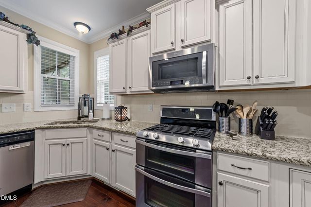 670 Rockport Drive, Clayton, NC 27527