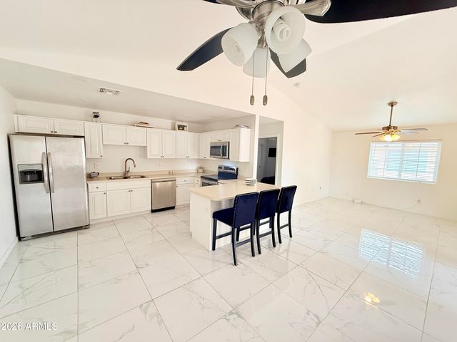 521 W 9TH Street, Casa Grande, AZ 85122