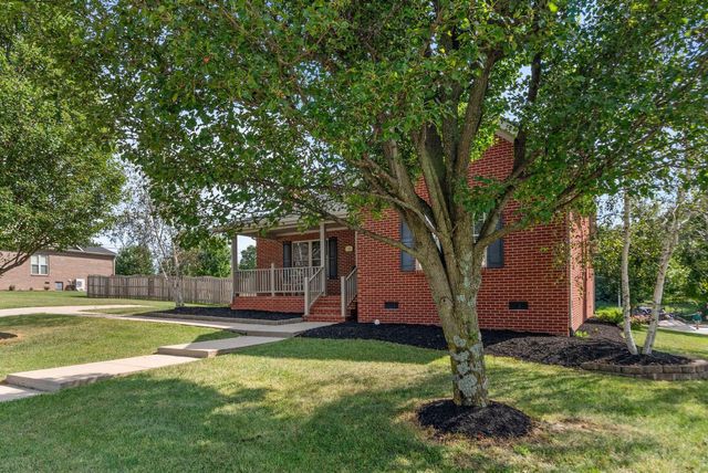 100 Dove Run Circle, Georgetown, KY 40324