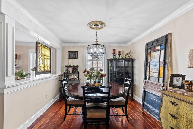 100 Dove Run Circle, Georgetown, KY 40324