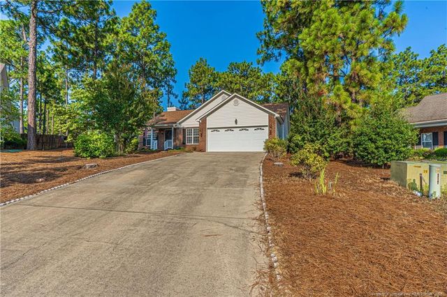 8 White Court, Pinehurst, NC 28374