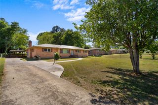 412 Brook Forest Drive, Anderson, SC 29625