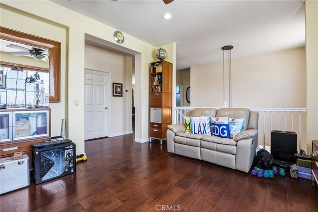 24085 Via Vista, Valencia, CA 91354