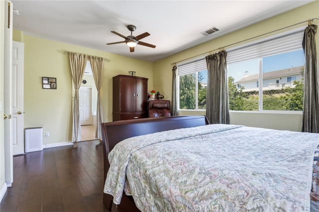 24085 Via Vista, Valencia, CA 91354