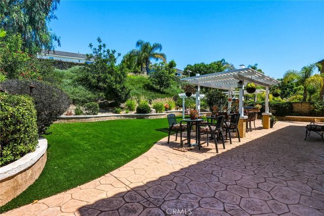 24085 Via Vista, Valencia, CA 91354