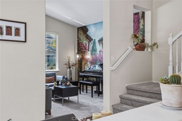 24085 Via Vista, Valencia, CA 91354
