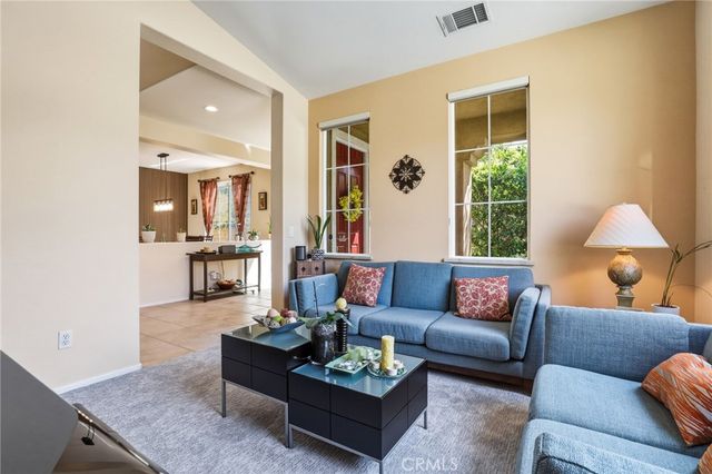 24085 Via Vista, Valencia, CA 91354