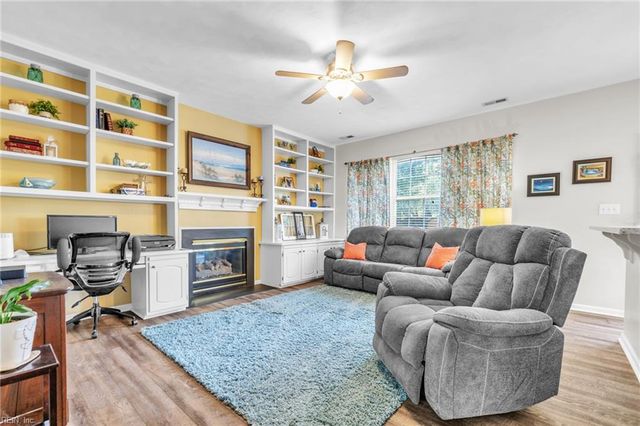 501 Grayson WAY, Chesapeake, VA 23320