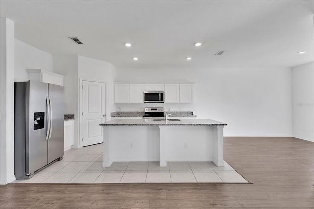 5860 BEEFMASTER ROAD, St Cloud, FL 34771