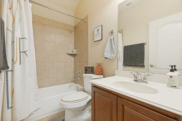 1547 Barksdale Drive, Lewisville, TX 75077