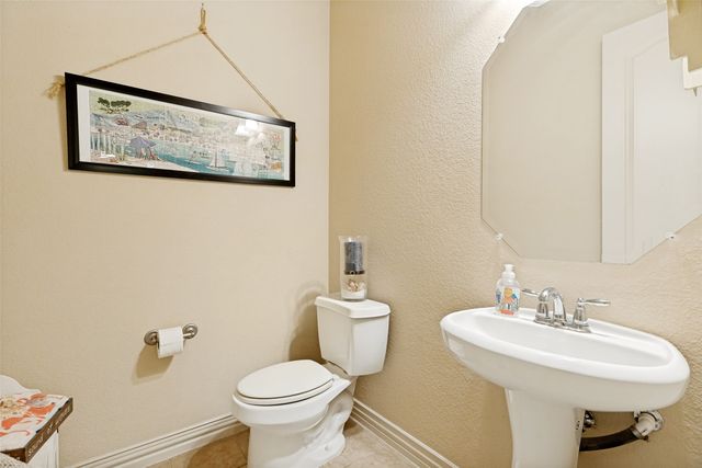 1547 Barksdale Drive, Lewisville, TX 75077