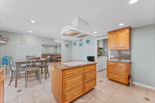 8762 St Andrews Avenue, Westminster, CA 92683