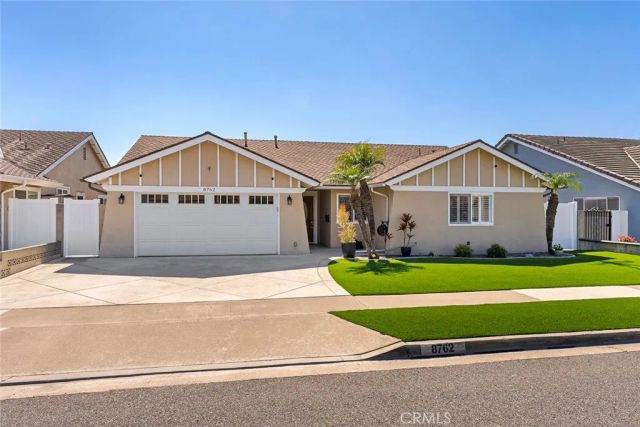 8762 St Andrews Avenue, Westminster, CA 92683