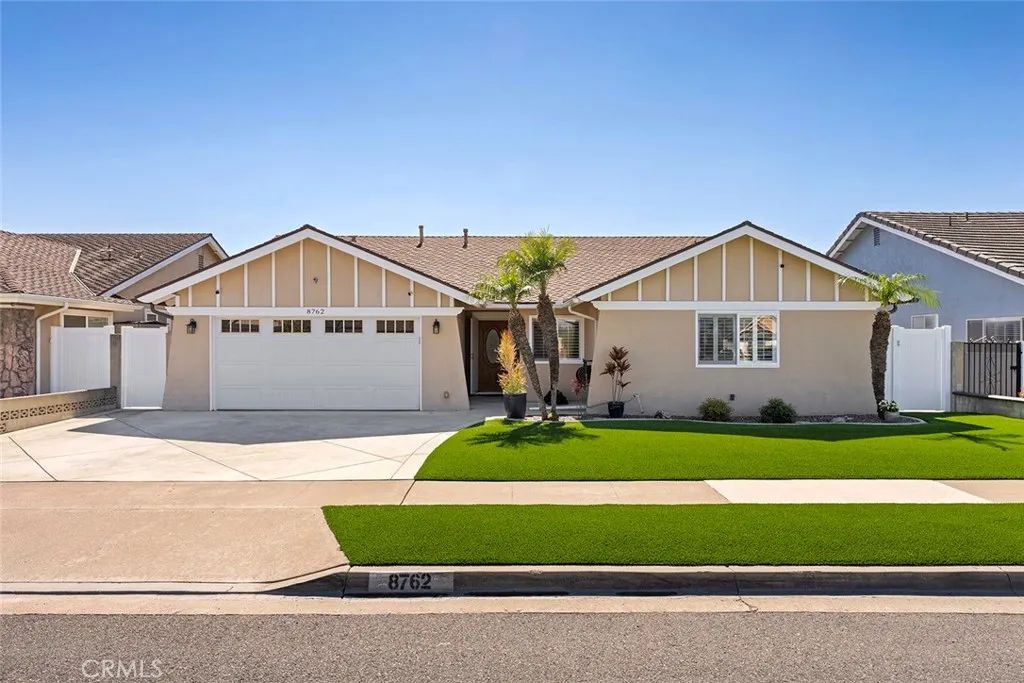 8762 St Andrews Avenue, Westminster, CA 92683