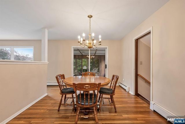 14 Longview Drive, Montville Township, NJ 07082